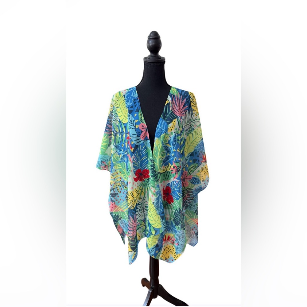 Steve Madden Vibrant Floral Kimono